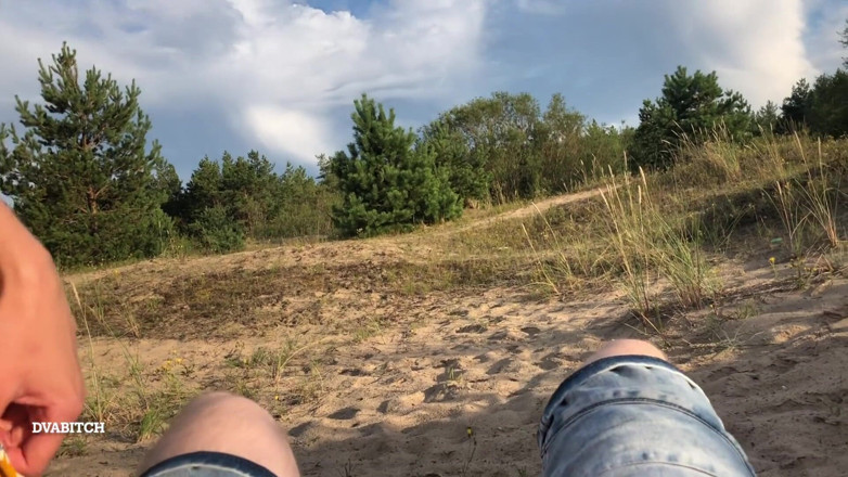Dvabitch: Chupado pau na praia ao ar livre