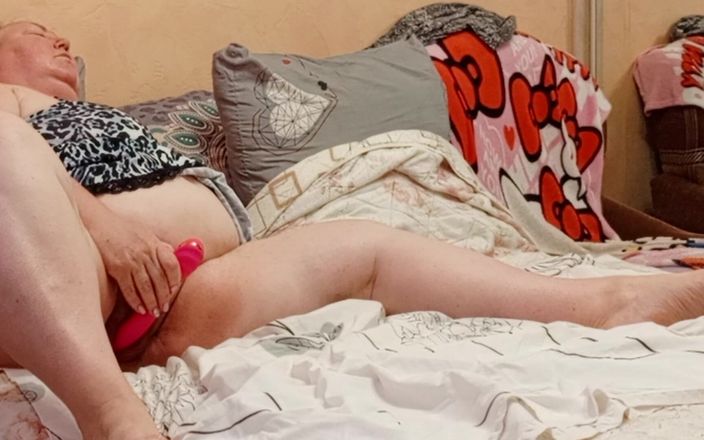 Zona901: Una amiga probó un nuevo juguete sexual en su coño