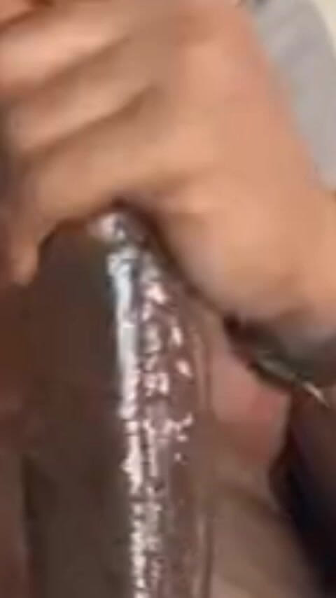 Cum Jacking: Je pensais à la façon dont elle baise ma bite