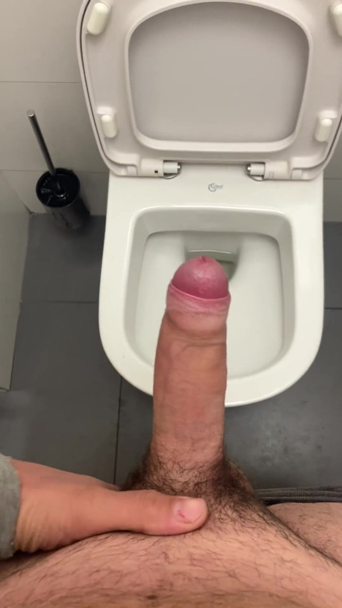 Secretly Gay: Zabawa ze sobą w centrum handlowym