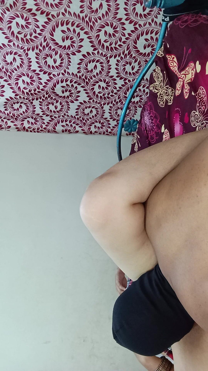 Muruga: Modelky šaty v anglické dívce šuká manželku mého přítele