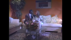 Mother I'd Like to Fuck: Otwórz laktator w dupę