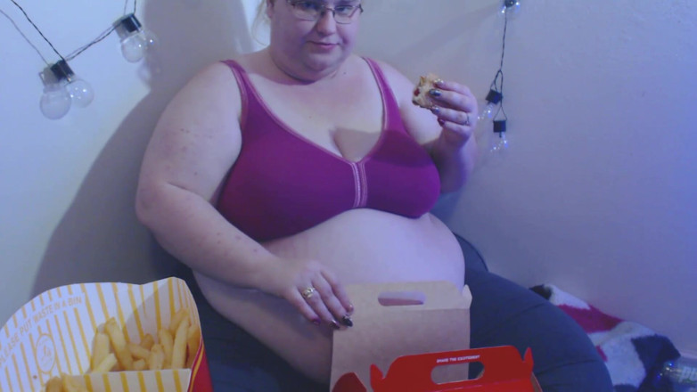 LaLaDelilah: Feedee Gluttony