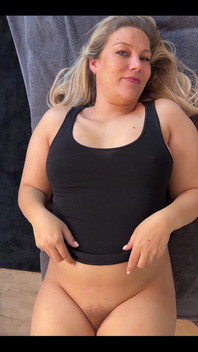 This Is How We Women Invite You Men Without Having to Say Anything