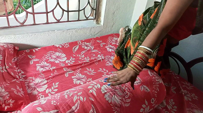 FireeCouple: 벵골 바우디 바비 고통스럽게 Devar 클리어 힌디어 오디오와 풀 HD 비디오에 의해 따먹히다