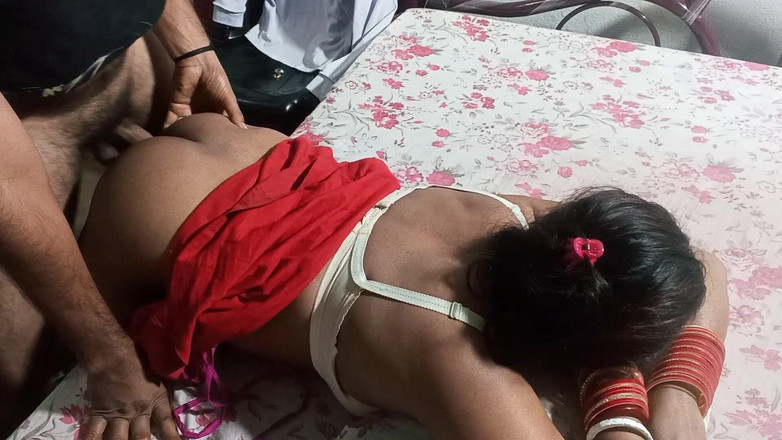 FireeCouple: 孟加拉哥从房东那里得到释放的房子并得到原谅