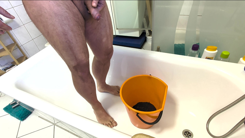 Alex Butt: Dirty Stepdad Bod Slut Plays with Mud