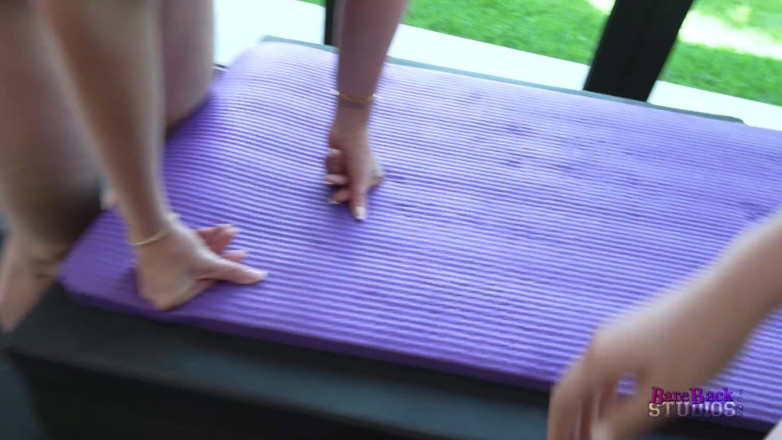 Bare Back Studios: Mandi Lane - obsesia surorii vitregă