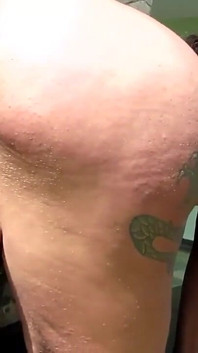 Giant Dick Hot Ladyboy Nejžhavější Sólo: Masturbace čůráka a zadku a velmi vzrušující penetrace mokrým zadkem vibrátorem!