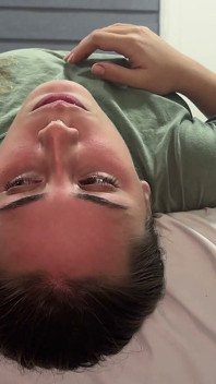 Sloppy Upside Down Throat Fuck Huge Throatpie Saliva