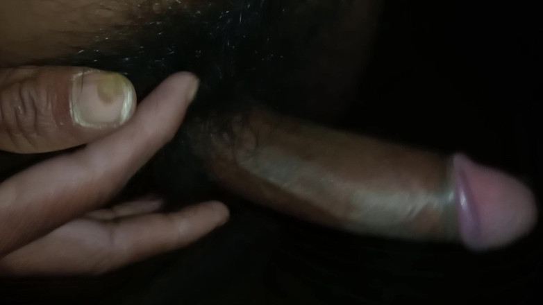 vijay Yadav: 9인치 길이의 두꺼운 인도 땅 자위