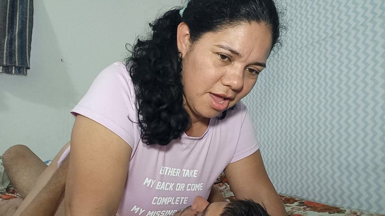 Valkyrie and Luigy Couple: Novia Madura Cabalgando Rico, Le Encanta Montar Su Polla