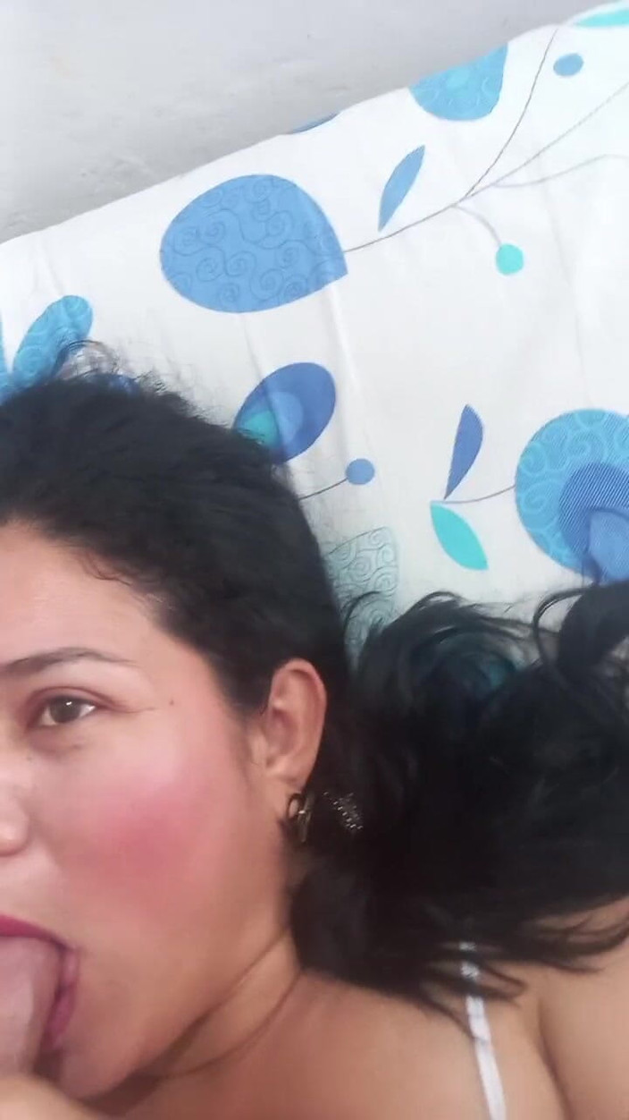 Valkyrie and Luigy Couple: Supt de coaie Soție matură sexy amatoare