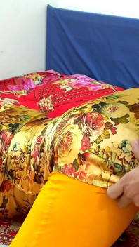 Chodanleela är en bengalisk arbetsflicka