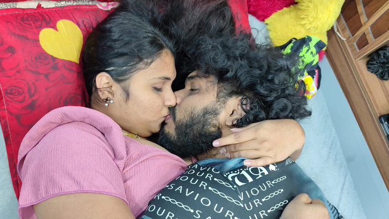 Vaigavarun45: Indian Hot Bedroom Romance with Sex