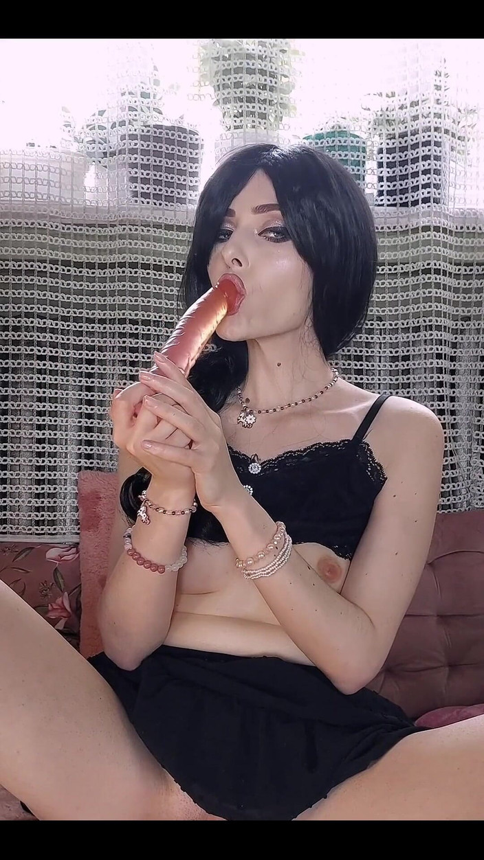 Lilianna20:  Awek hitam suka di pantat