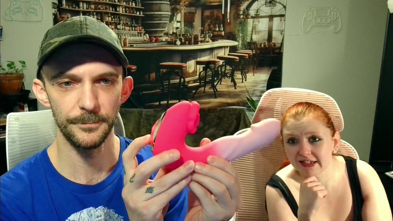 Sin Spice by Sophia Sinclair and Jasper Spice: Amoochoo 3 in 1 Zuigt G-spot Vibrator Dildo Uitpakken En Masturberen