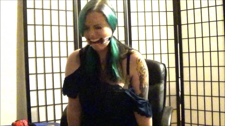 Selfgags classic: Self gagged college girl