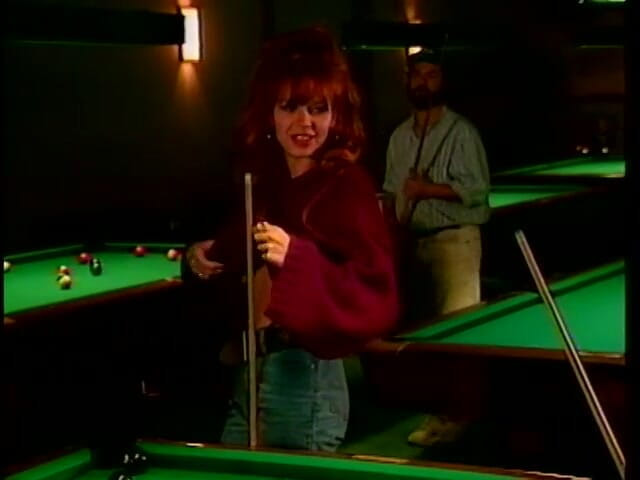 Vintage Usa: Lesbian foursome pussy licking party on the pool table