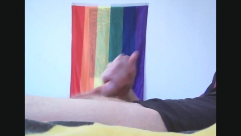 Custom Videos: Głaskanie mojego kutasa i orgazm dla wentylatora