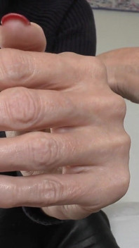 Fingernail Worship Day, Lady Victoria Valente