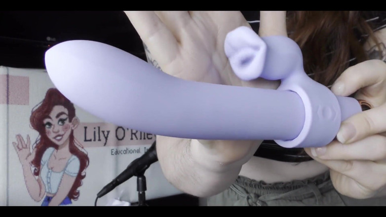 Lily O'Riley: NSFW Review of a Modular Rabbit Vibe