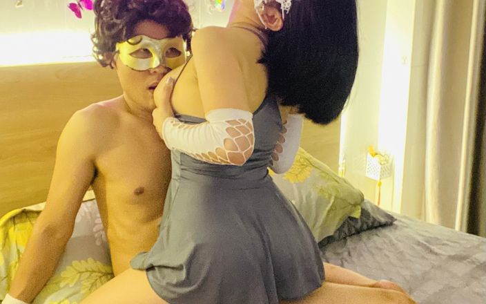 MiuBabee: Teenage Girl Plans to Take Over Photo