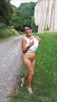 Noémie no viaduto