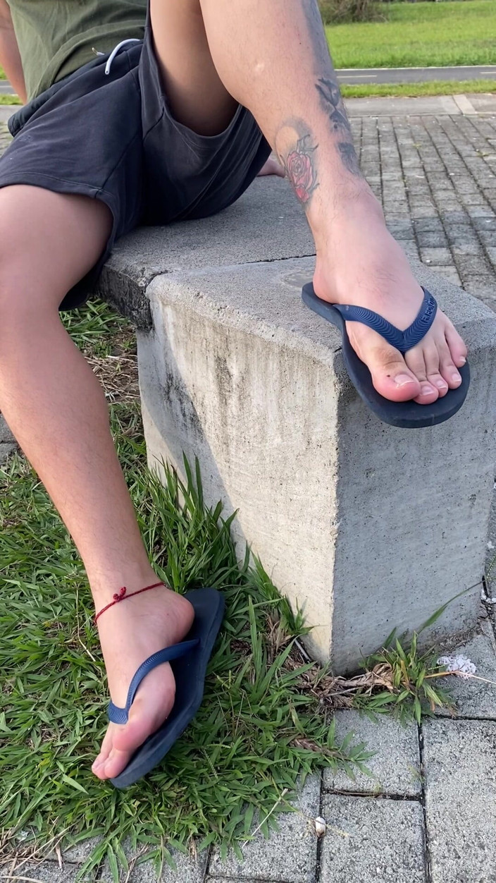 Mr Feet Colombia: Ayaklarımın tabanlarını sanki tanrınmış gibi öp