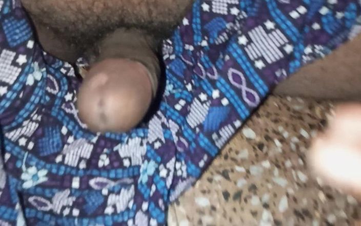 Sweet Indian cock: 印度妻子在家里操阴毛