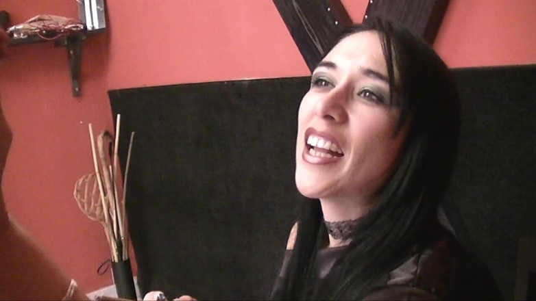 Mistress Lady Jenny: Tormentando in stivali di pelle nuovi 01.