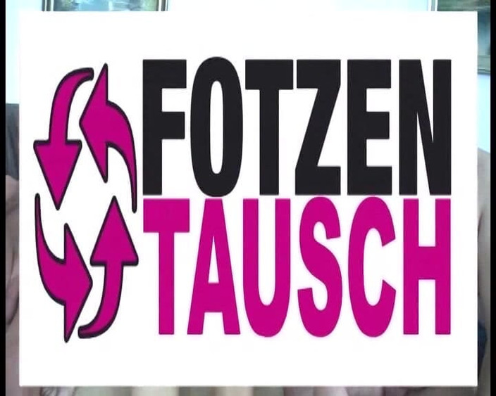 Deutschland Porno X: Milf blondă și prieteni într-o sesiune de grup sălbatică - futai dur și orgasme...