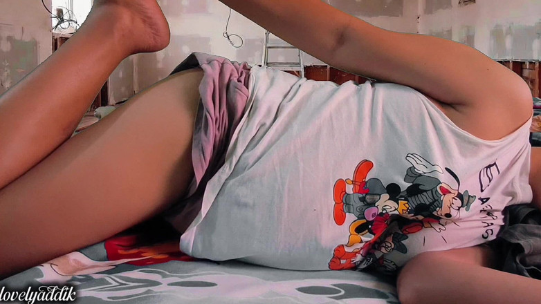 Lovelyaddik: Filipina milf esperando trabajadores bajo construcción sala