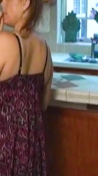 Stepmom inbjuder dig att komma in i henne djupt