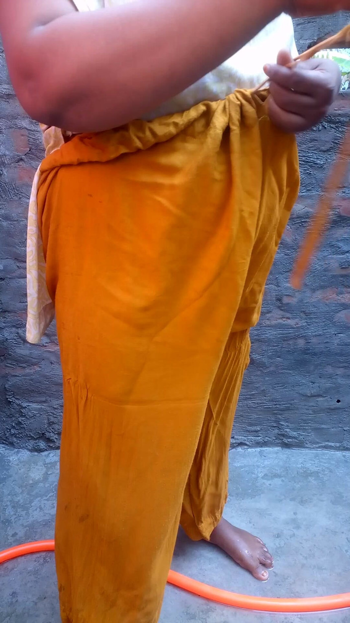 Sadia vabi: कॉलेज गर्ल बड़े लंड को चोदती है