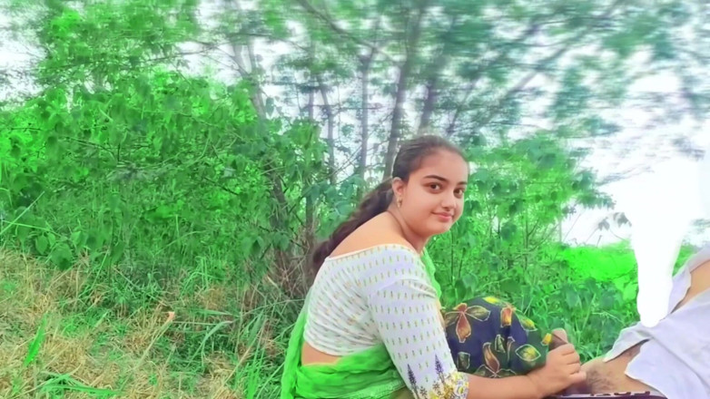 Your_aisha: Video seks memek sempit gadis desa india di hutan xxx