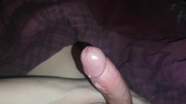 SEXY_GUYBEST: Büyük ıslak yarak ağzına boşalmak istiyor