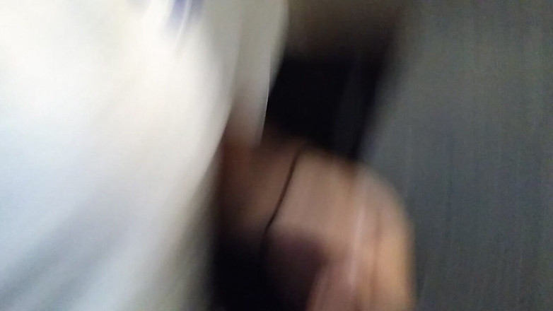 AlexAlejandro13: Ráda močím