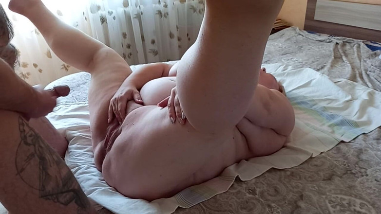 Zona901: Cum on the swollen pussy of a fat woman