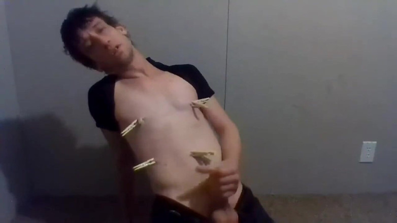LilTaste: Clothespin Play Fetish Fanclub Video of the Month; "bounce That Ass...