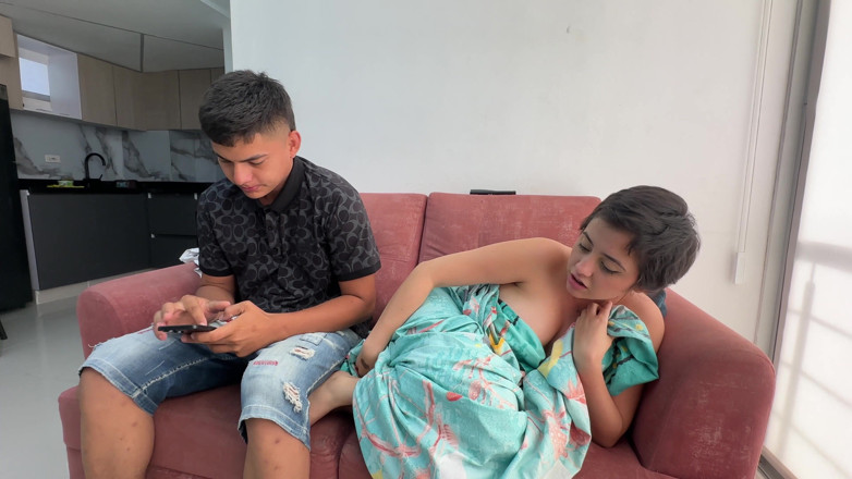 ManuelaAlvarez: Ich komme von der arbeit nach hause und finde meine...