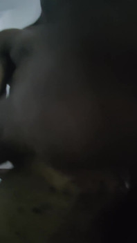 Reverzní POV výstřik na obličej Cummy Bear. zvuk, který udělá!