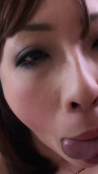 A sexy short-haired Asian woman Saki Asaoka loves looking for guys with pics
