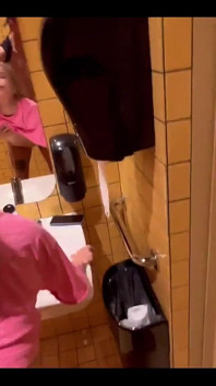 Seduced a Girl and Fucked Her in a Nightclub Toilet