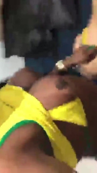 Två brasilianska trans knullar het kvinna