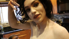 Babe Stare: Tia Uspokojuje některé divné fetiš pro toto sólové video