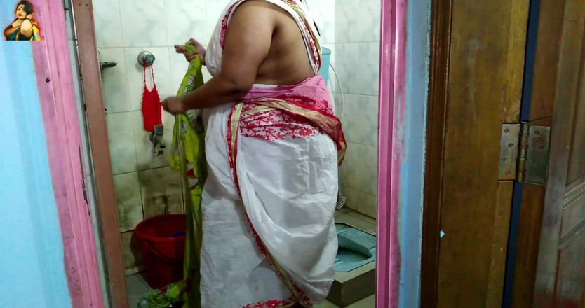 Aria Mia: Aditi Stepaunty Washing Clothes Without a Blouse When Neighbor Boy...