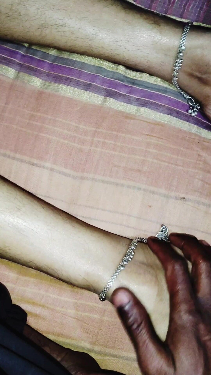 Raj porno studio: Urutan badan penuh Kiya Bhabhi Ko Nangi Karke Suman Bhabhi