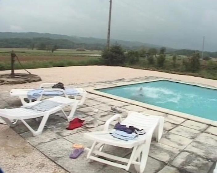 BB Video - Vintage Story: Німецька аматорська тінка утрьох, жінка, на відкритому повітрі, красуня брюнетка No2