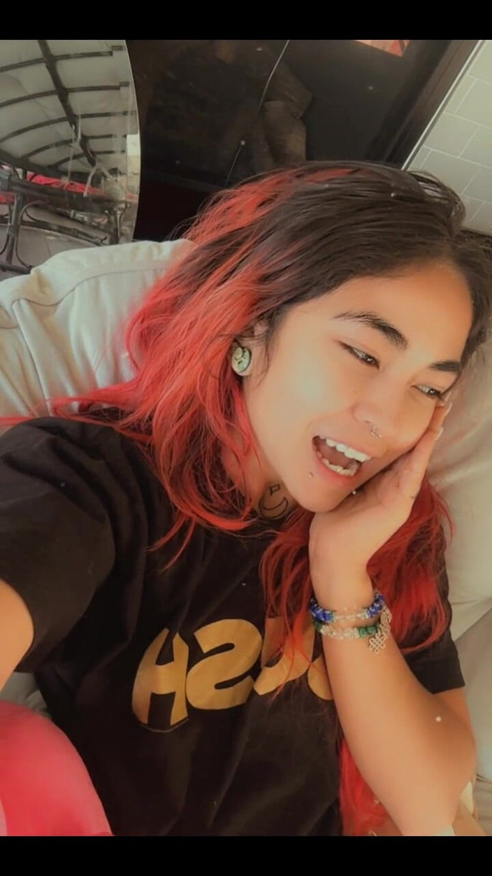 lilRavenFox: मैं इस किचन में पोर्न बनाने के लिए बहुत उत्साहित हूं